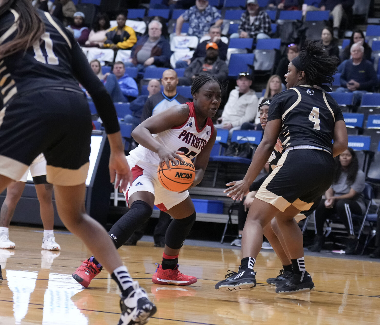 2023DLY0299FMU-UNCP230121.jpg